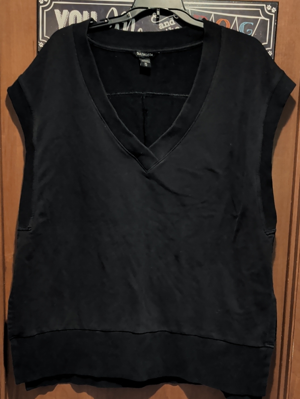Athleta Black Retroterry Sweatshirt Tee V-Neck Sleeveless Top